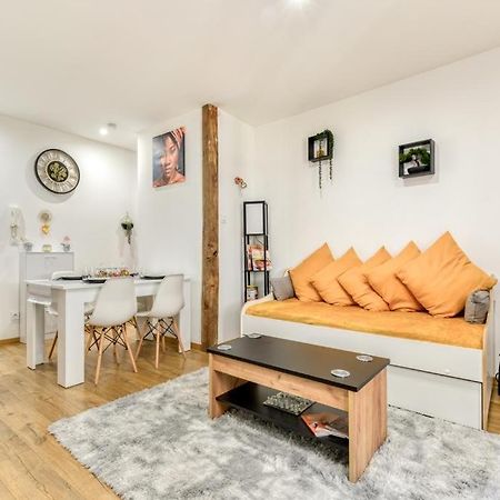 Soleil Sucre T2 Centre Historique De Narbonne Apartment Luaran gambar